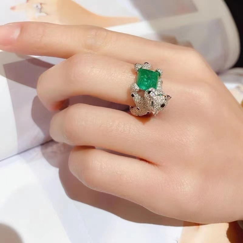 Luxury Ring Fine Jewellery Cubic Zirconia Leopard Design with Emerald Accents 925 Sterling Silver for Party Wedding Engagement Jewellery Gift High Qua