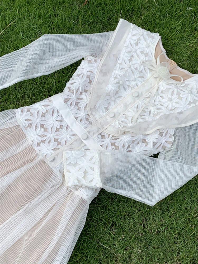 Casual Dresses High-End Customization Lace Embroidery Patchwork Mesh Long Dress Women Fashion Three-Dimensional Flower Holiday Vestidos
