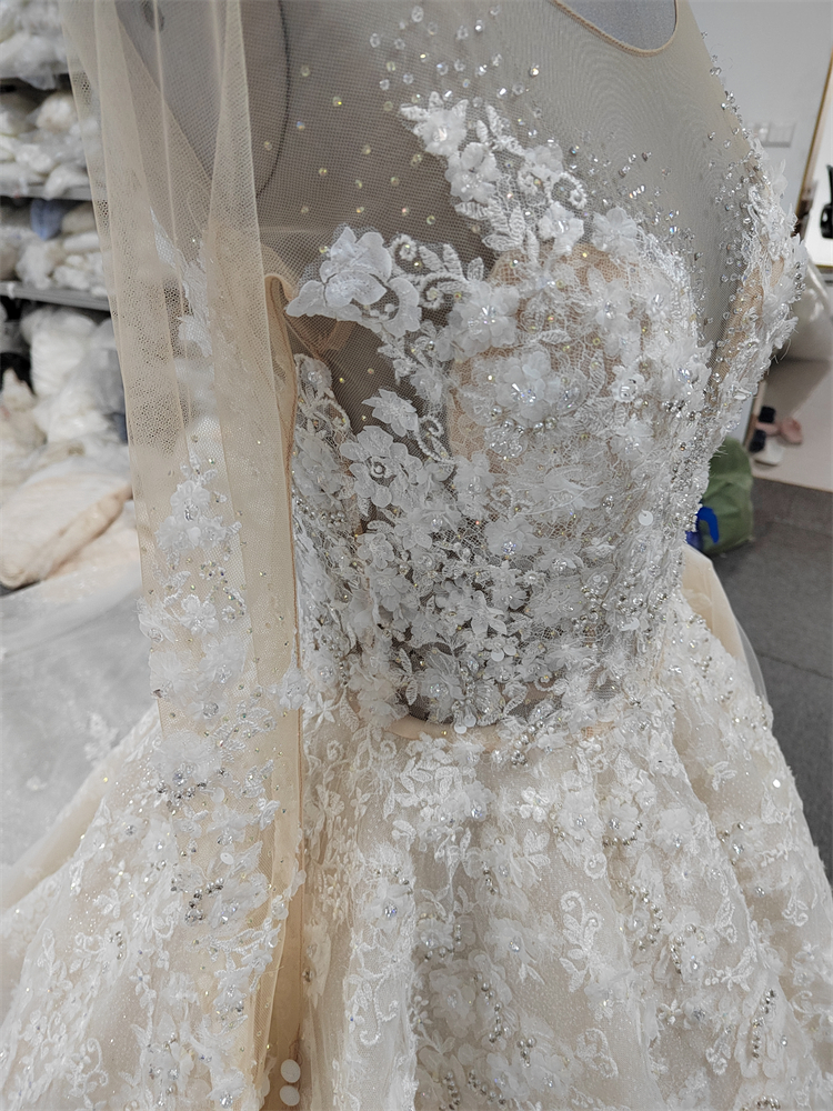 Factory Wholesale High Quality Long Sleeve Hand Made Beading Crystal Lace Applique Wedding Dresses For Bridal Wear