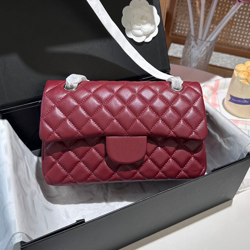 Shoulder Bags 13 Colors Women Designer Classic Double Flap Bag Quilted Calfskin Leather Gold/Silver Hardware Matelasse Chain 23cm Luxury CrossBody Shoulder bags