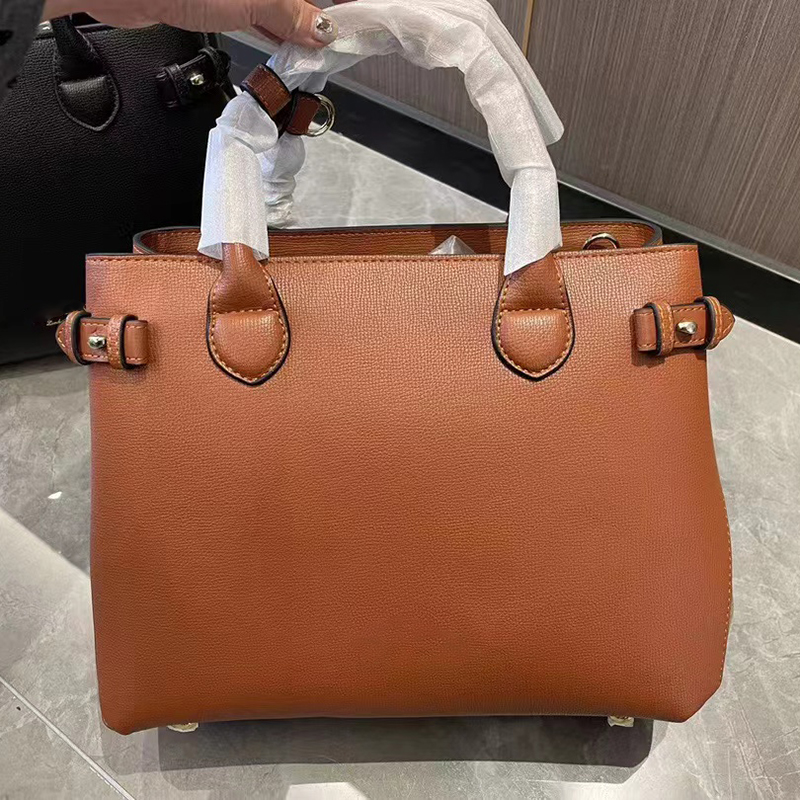 Designer Briwn Tote Bag Sling Crossbody Top Handle Black Handbags For Woman
Designer Briwn Tote Bag Sling Crossbody Top Handle Black Handbags For Woman