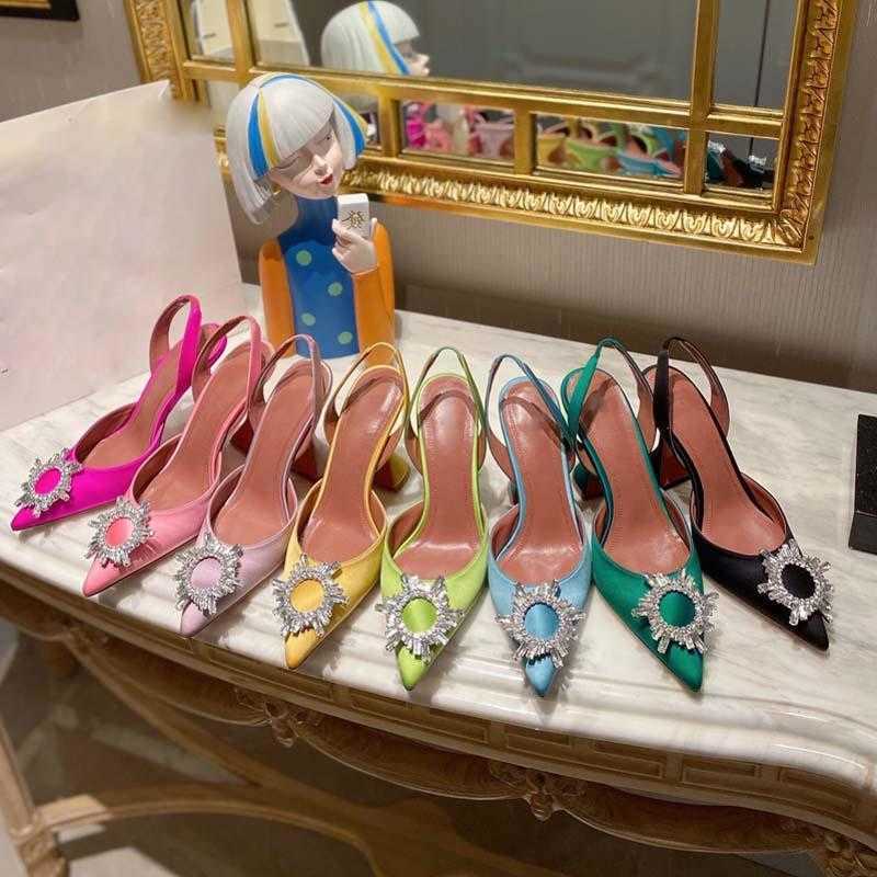 Amina muaddi Dress sandals Satin pointed slingbacks Bowtie pumps Crystal-sunflower high heeled shoe10cm Women's Luxury Designer Party Wedding Shoes122, 9#
Amina muaddi Dress sandals Satin pointed slingbacks Bowtie pumps Crystal-sunflower high heeled shoe10cm Women's Luxury Designer Party Wedding Shoes122, 9#
