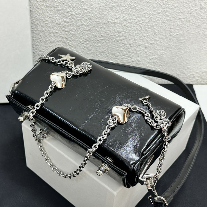 Women Designer Vanity Box Bag Tote Calfskin Leather Silver Metal Hardware Chain with Heart Star Crossbody Shoulder Handbag Double Strap Cool Purse Wallet Sac 22cm 
Women Designer Vanity Box Bag Tote Calfskin Leather Silver Metal Hardware Chain with Heart Star Crossbody Shoulder Handbag Double Strap Cool Purse Wallet Sac 22cm