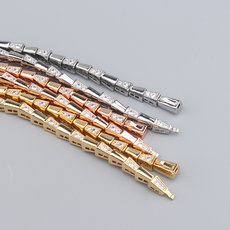 Other Silver Choker Necklace for Women Gold Chunky Long Chain Snake Pendant Bohemian Style Rhodium Plated 2024 Wedding Gift S25315
