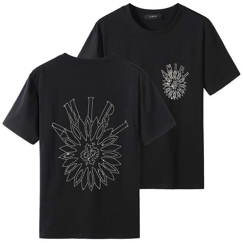 Designer Fashion Clothing Tees Tshirts Amiiri New High Street Trend Brand Hot Rolled Diamond Letter Flower Elastic Cool Black T-shirt Versatile Men Women
Designer Fashion Clothing Tees Tshirts Amiiri New High Street Trend Brand Hot Rolled Diamond Letter Flower Elastic Cool Black T-shirt Versatile Men Women