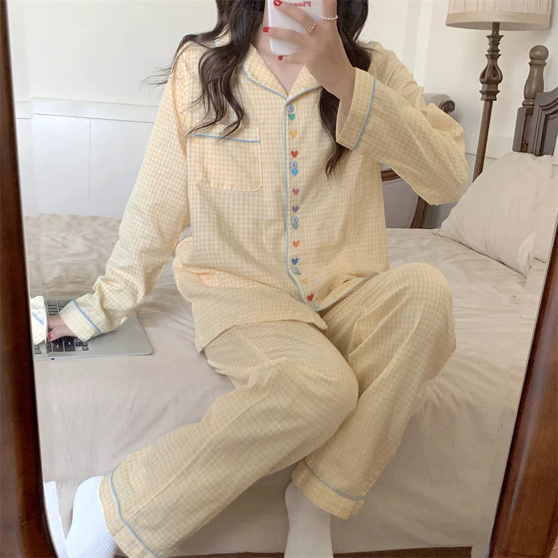 Womens Sleepwear Cotton Korean Pajamas Women Autumn Cute Heart Print Pyjamas Long Sleeve Pijama Female Set Negligee Cardigan Suit 231122