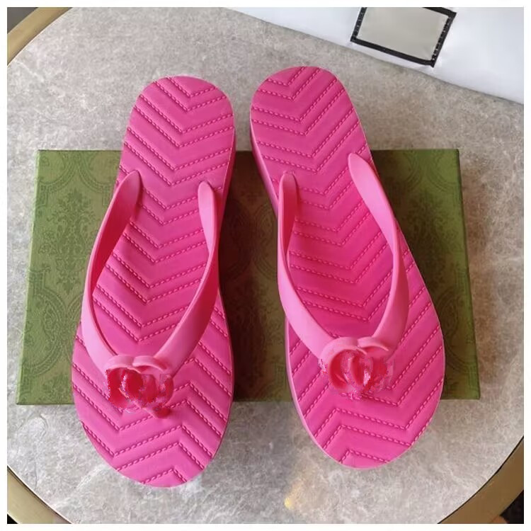 2023 Womens Chevron Thong Sandal Slippers White Black Red Chevron Pattern Rubber Insole Flip Flops Flatform Sole Slides Woman Fashion Flat Sandals, Ivory
2023 Womens Chevron Thong Sandal Slippers White Black Red Chevron Pattern Rubber Insole Flip Flops Flatform Sole Slides Woman Fashion Flat Sandals, Ivory