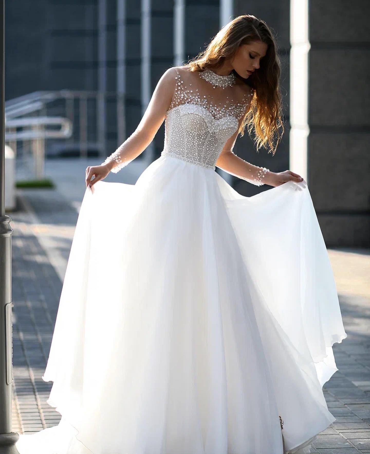 Illusion Jewel Neck A Line Wedding Dresses Beaded Side Split Bridal Dress for Women See Thr Sleeve Chiffon Boho Vestidos De Novia