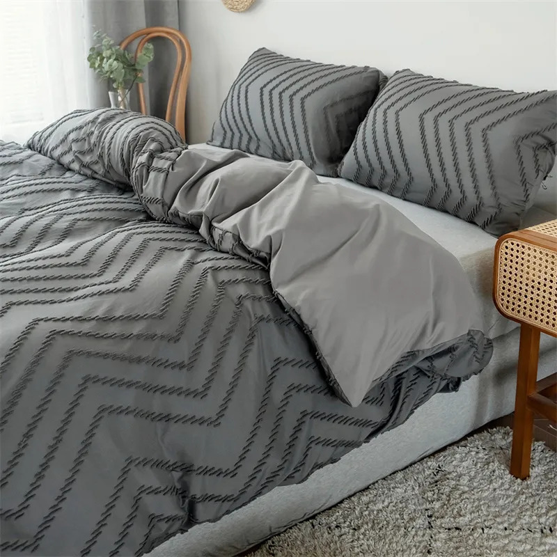 Bedding Sets Solid Striped Cut Bed Set with Full Wave Splicing Work Large Down Duvet Cover Pillowcase Home Comfort 231121
