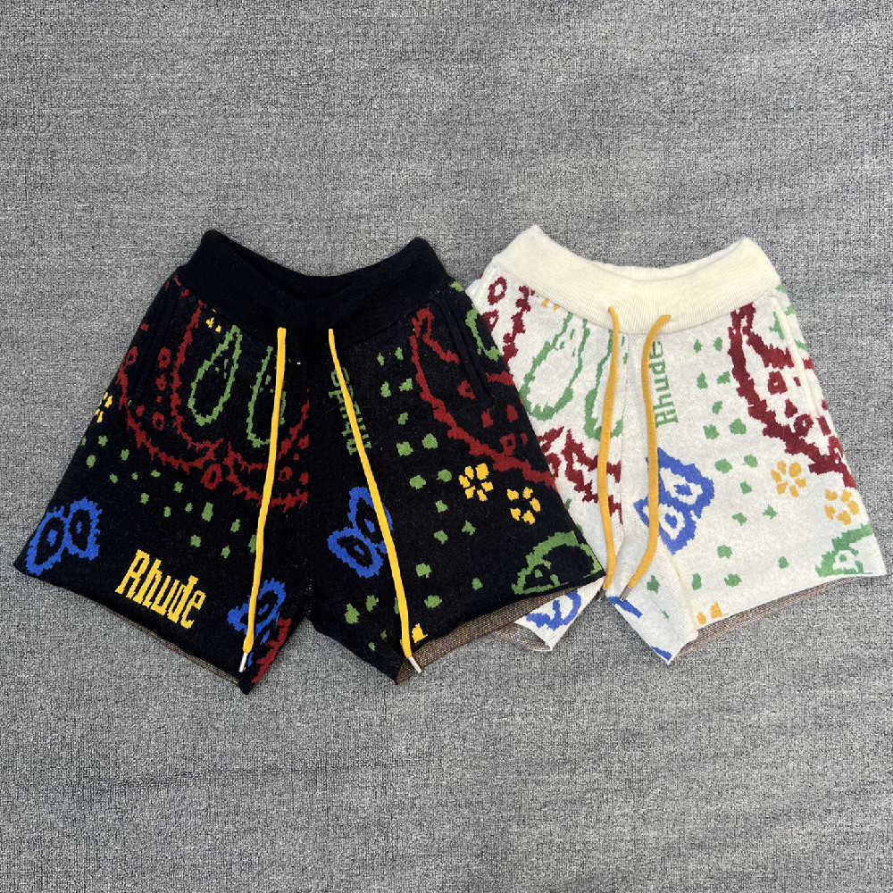 Designer Clothing Rhude Embossed Jacquard Cashew Flower Pattern High Street American Wool Leisure Knitted Beach Holiday Shorts Couples Joggers Sportswear, Creamy-white
Designer Clothing Rhude Embossed Jacquard Cashew Flower Pattern High Street American Wool Leisure Knitted Beach Holiday Shorts Couples Joggers Sportswear, Creamy-white