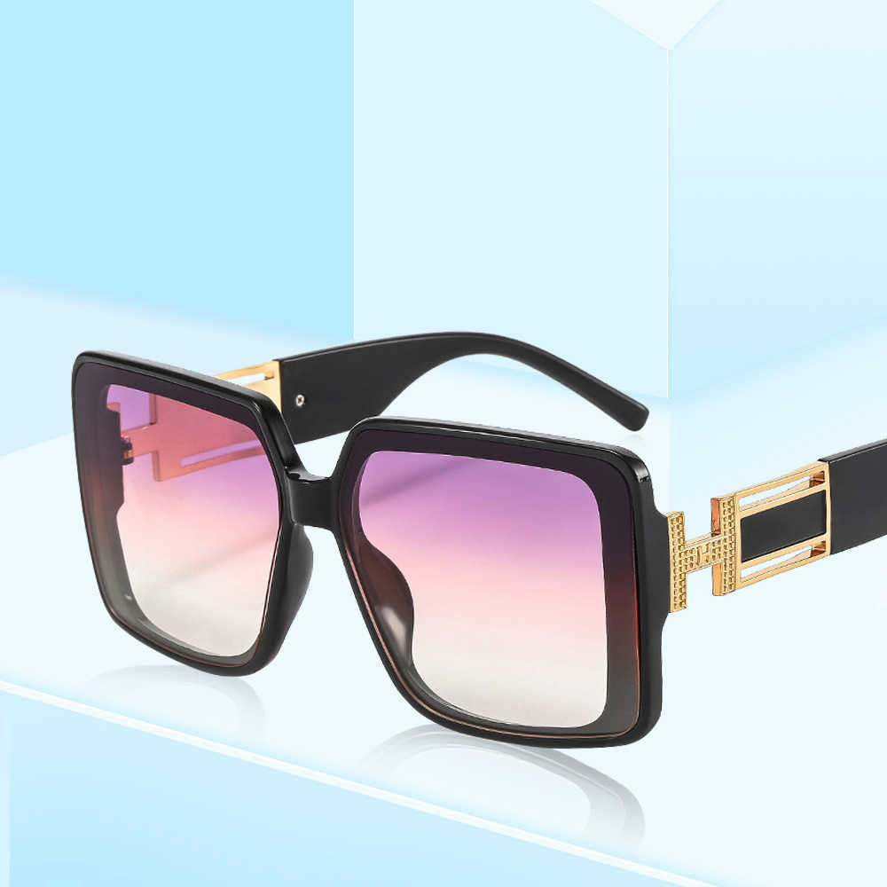 Luxury Designer Hemres Sunglasses online shop New Fashion Network Red Ins Style Personalized H Decoration Street Photo for Men and Women Large Frame Glasses NTL1
Luxury Designer Hemres Sunglasses online shop New Fashion Network Red Ins Style Personalized H Decoration Street Photo for Men and Women Large Frame Glasses NTL1