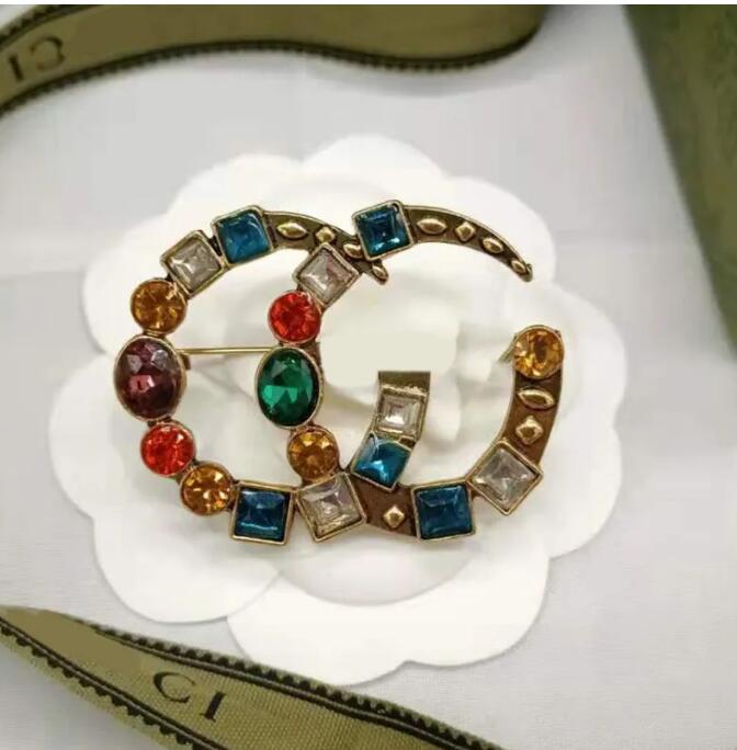 Fashion Brand Pearls Crystal Brooches Designer G Letter Broach Jewelry For Women Jewlery Style
Fashion Brand Pearls Crystal Brooches Designer G Letter Broach Jewelry For Women Jewlery Style
