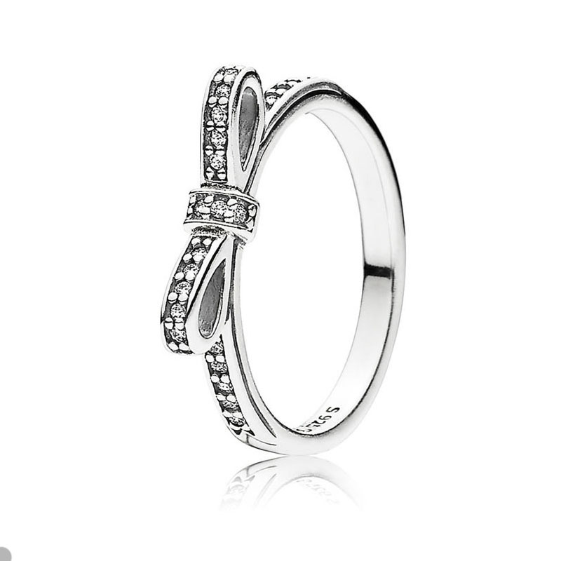 Authentic Sterling Silver Classic Bow Ring for Pandora CZ Diamond Wedding Party Rings Jewelry For Women Girlfriend Gift designer rings with Original Retail Box
Authentic Sterling Silver Classic Bow Ring for Pandora CZ Diamond Wedding Party Rings Jewelry For Women Girlfriend Gift designer rings with Original Retail Box