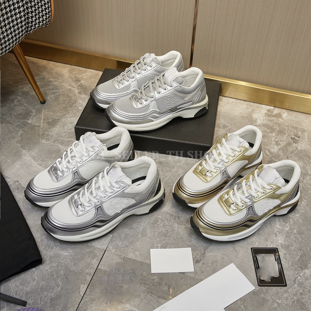 Fabric Laminated Sneaker Designer Running Shoes Women Mesh White Silver Sneakers Reflective Increasing Trainers
Fabric Laminated Sneaker Designer Running Shoes Women Mesh White Silver Sneakers Reflective Increasing Trainers