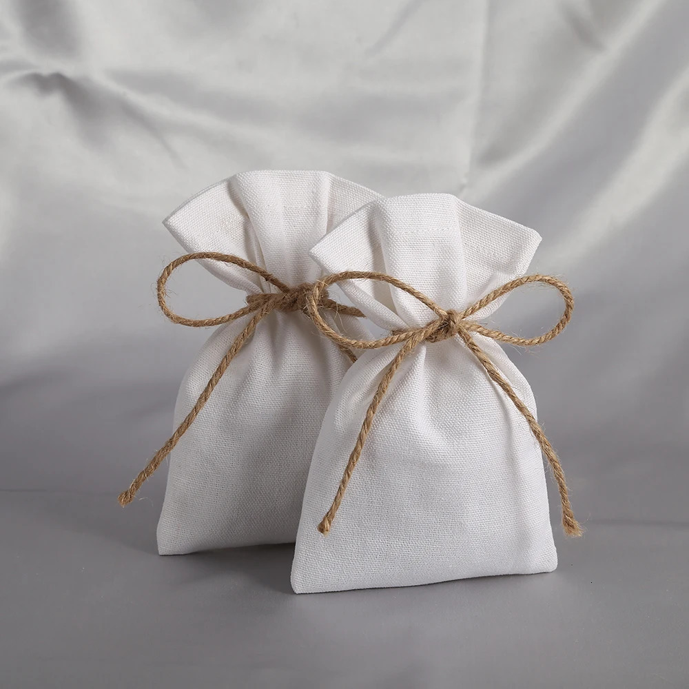Pendant Necklaces 50pcs White Cotton Burlap Bucket Jewelry Bag Wedding Party Christmas Candy Gift Custom Marige Organizer Display 231123