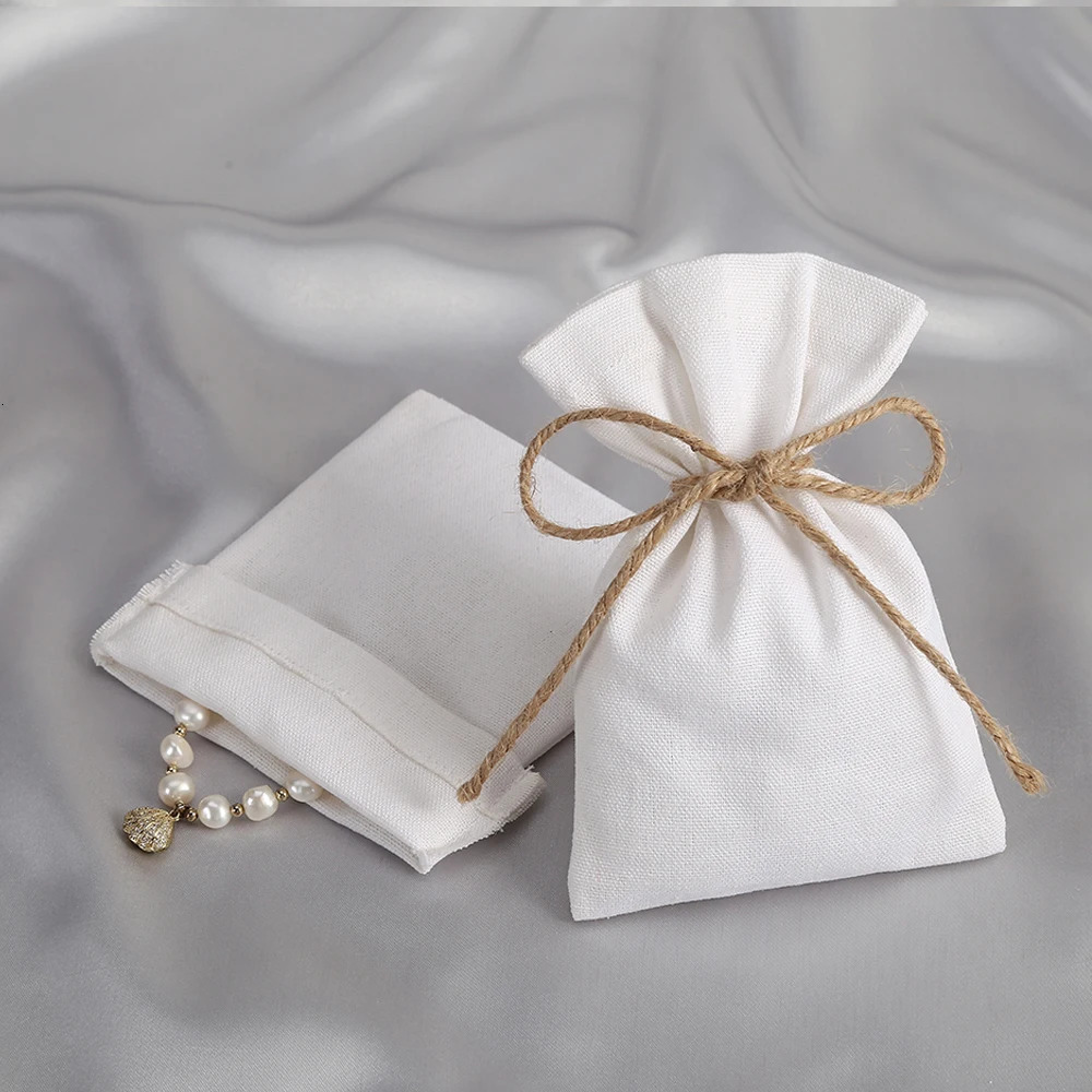 Pendant Necklaces 50pcs White Cotton Burlap Bucket Jewelry Bag Wedding Party Christmas Candy Gift Custom Marige Organizer Display 231123
