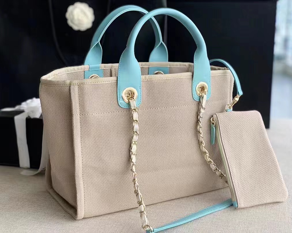 10A Luxury Designer Tote Bag Casual women's fashion Bag Solid color large capacity Canvas One Shoulder Bag Portable beach bag, Milk white/black
10A Luxury Designer Tote Bag Casual women's fashion Bag Solid color large capacity Canvas One Shoulder Bag Portable beach bag, Milk white/black