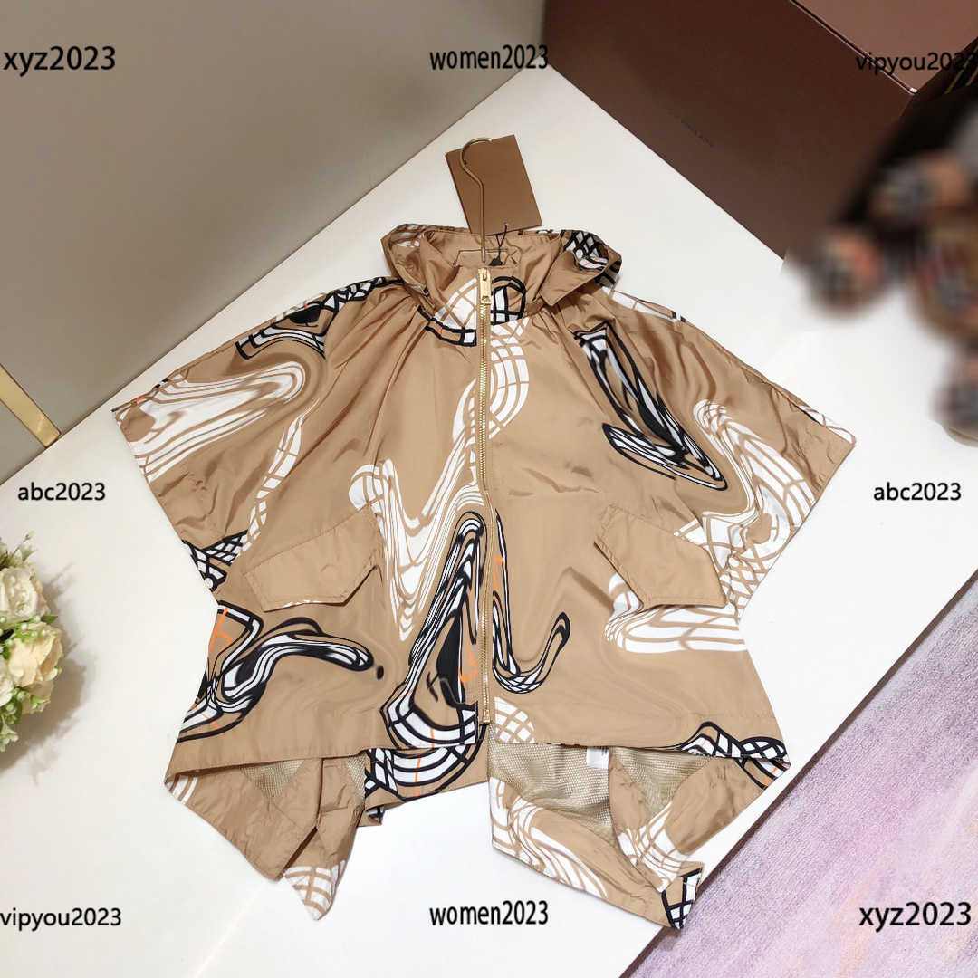 designer Kids Coats Child zipper jacket Baby Hooded Outwear Summer Fashion Cloak Cute Animal Print Coat new product, Multi
designer Kids Coats Child zipper jacket Baby Hooded Outwear Summer Fashion Cloak Cute Animal Print Coat new product, Multi