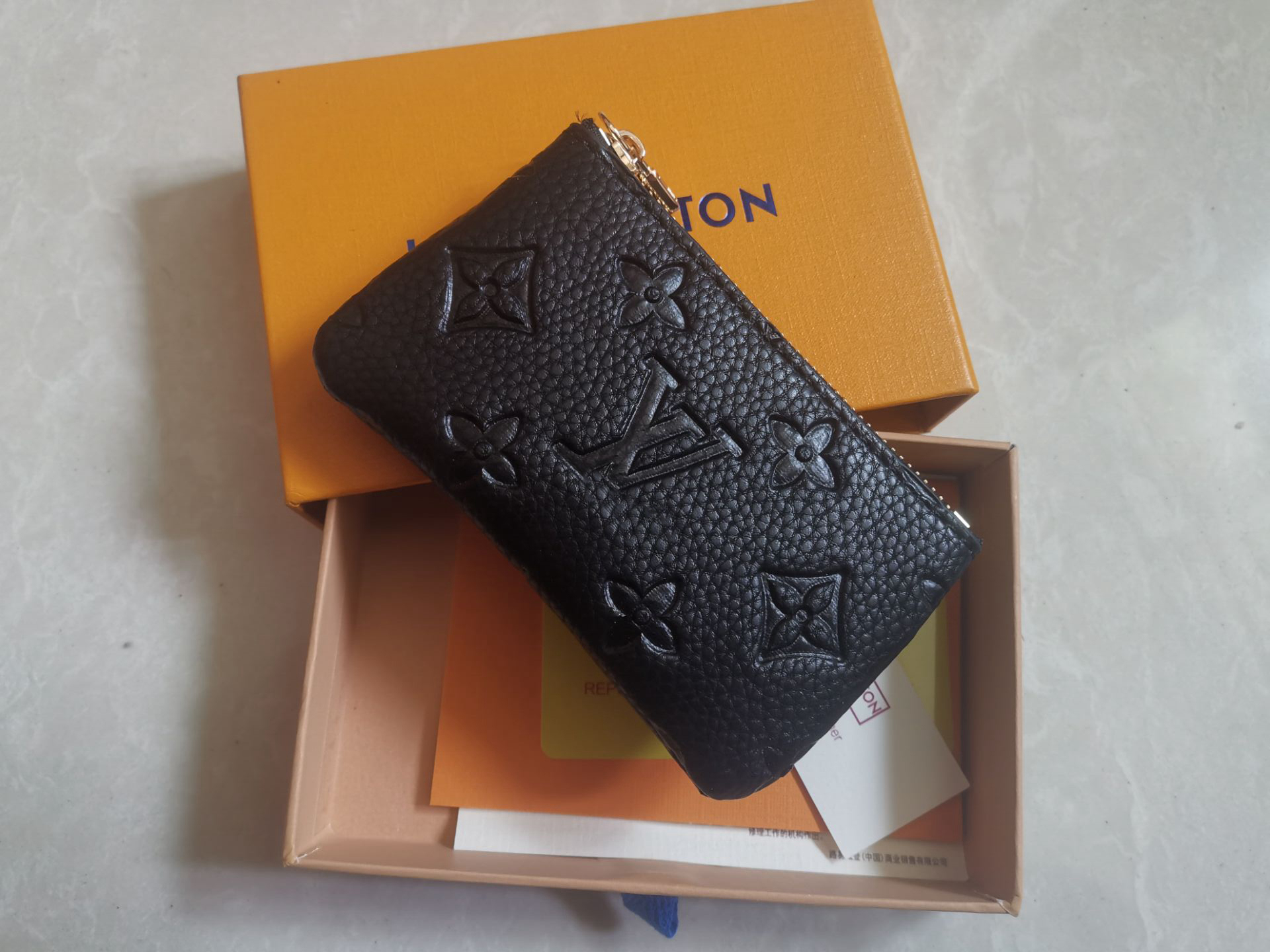 With Dust Bags and Box Womens Men women KEY POUCH POCHETTE CLES Designers Fashion handbag Women Mens Credit Card Holder Coin Purse Luxurys Wallet Bag M62650 C223