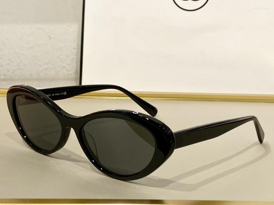Luxe Sunglasses Italy Women's 5416 Acetate Frame Elegant Cat Eye Eyewear Designer Female Vintage Trendy Fashion Glasses
Luxe Sunglasses Italy Women's 5416 Acetate Frame Elegant Cat Eye Eyewear Designer Female Vintage Trendy Fashion Glasses
