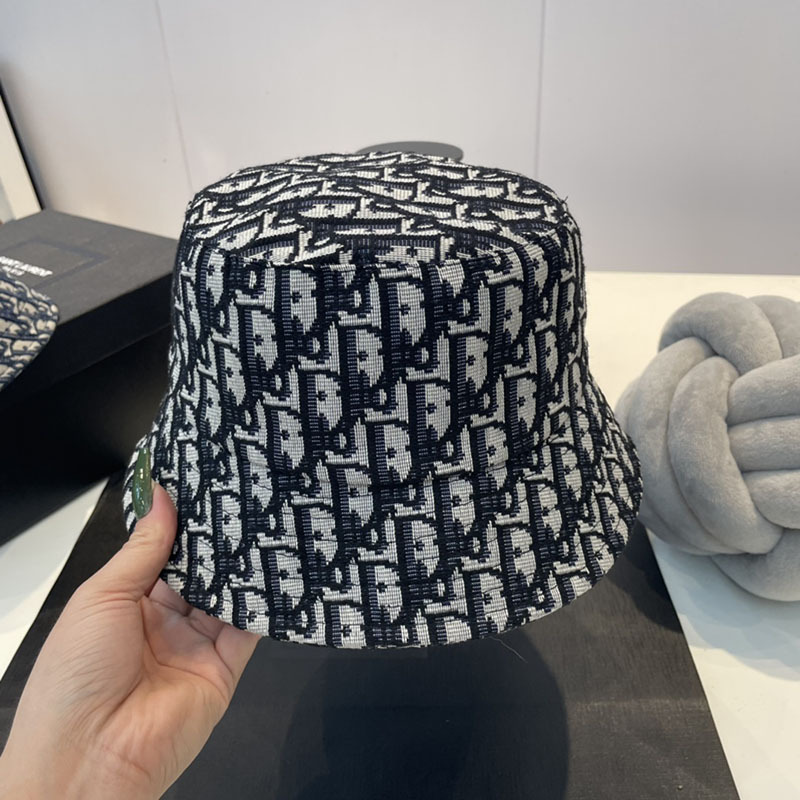 Designer Woman Wide Brim Hats Summer Jacquem Le Bob Artichaut Bucket Hat Man Woman Fisherman Designer Cap Sun Bucket Hat
Designer Woman Wide Brim Hats Summer Jacquem Le Bob Artichaut Bucket Hat Man Woman Fisherman Designer Cap Sun Bucket Hat