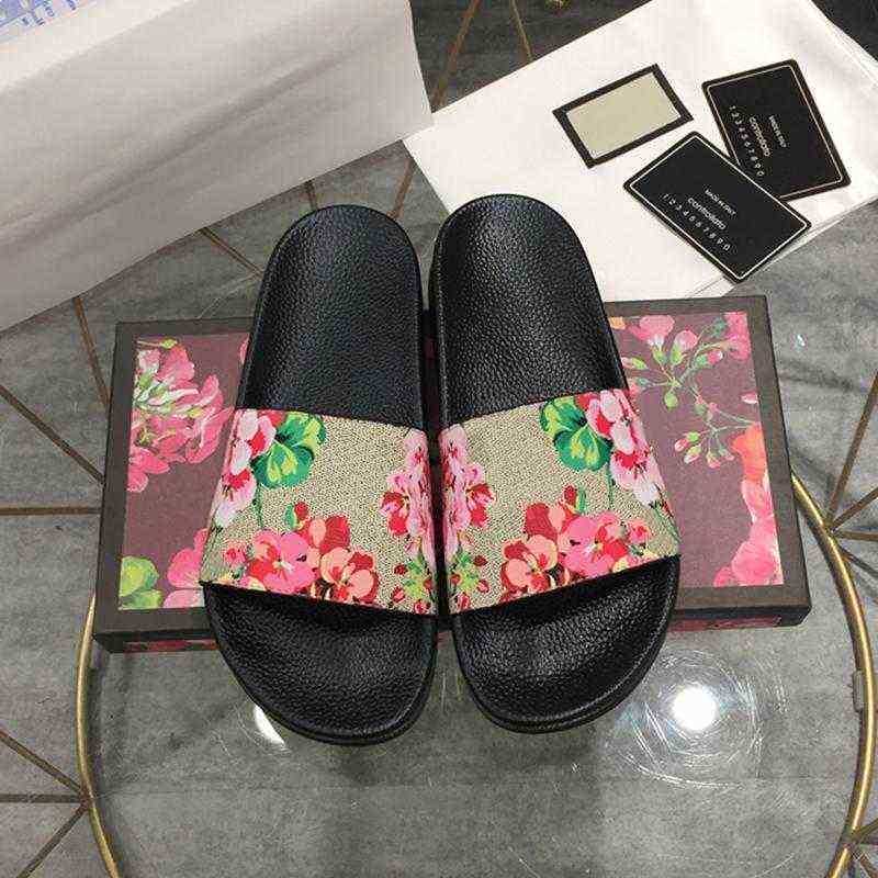 Discount Designers Slippers Slides Men Women Sandal Foams Strawberry Flip Flop Moccasin Four Seasons Stylish Classic Chaussons, 15#
Discount Designers Slippers Slides Men Women Sandal Foams Strawberry Flip Flop Moccasin Four Seasons Stylish Classic Chaussons, 15#