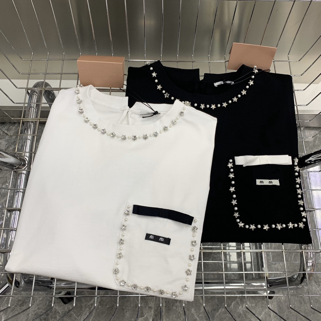 Women' T Shirts 2023 Summer Rhinestone Star Diamond Decoration Bow Round Neck Short-Sleeved T-Shirt Women Trend Solid Color Top Luxury, Black
Women' T Shirts 2023 Summer Rhinestone Star Diamond Decoration Bow Round Neck Short-Sleeved T-Shirt Women Trend Solid Color Top Luxury, Black