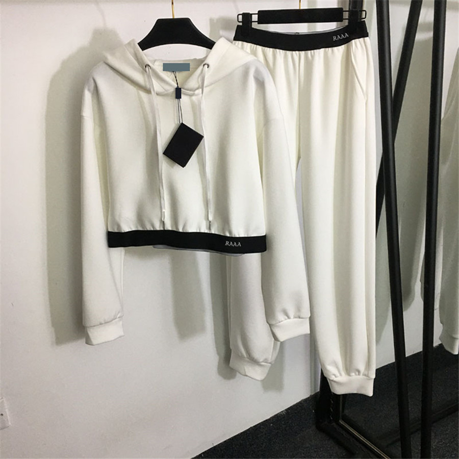 Women Hooded Sweats… - image