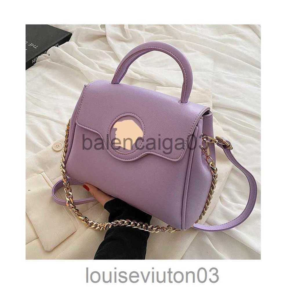 Designer Versage Bag Tote Shoulder Handbag Crossbody Messenger Bag Luxurious Fashion Men Woman Summer New Leather Single Shoulder Chain Makeup Bag, Black
Designer Versage Bag Tote Shoulder Handbag Crossbody Messenger Bag Luxurious Fashion Men Woman Summer New Leather Single Shoulder Chain Makeup Bag, Black