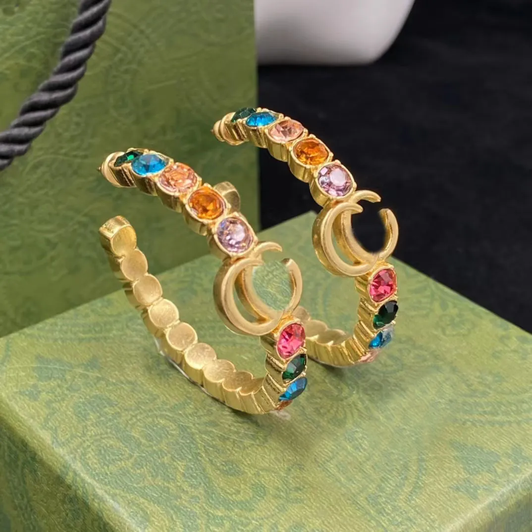 2022 New Color Diamond Hoop Huggie earrings aretes orecchini Fashion personality large circle earrings women's wedding party designer jewelry
2022 New Color Diamond Hoop Huggie earrings aretes orecchini Fashion personality large circle earrings women's wedding party designer jewelry