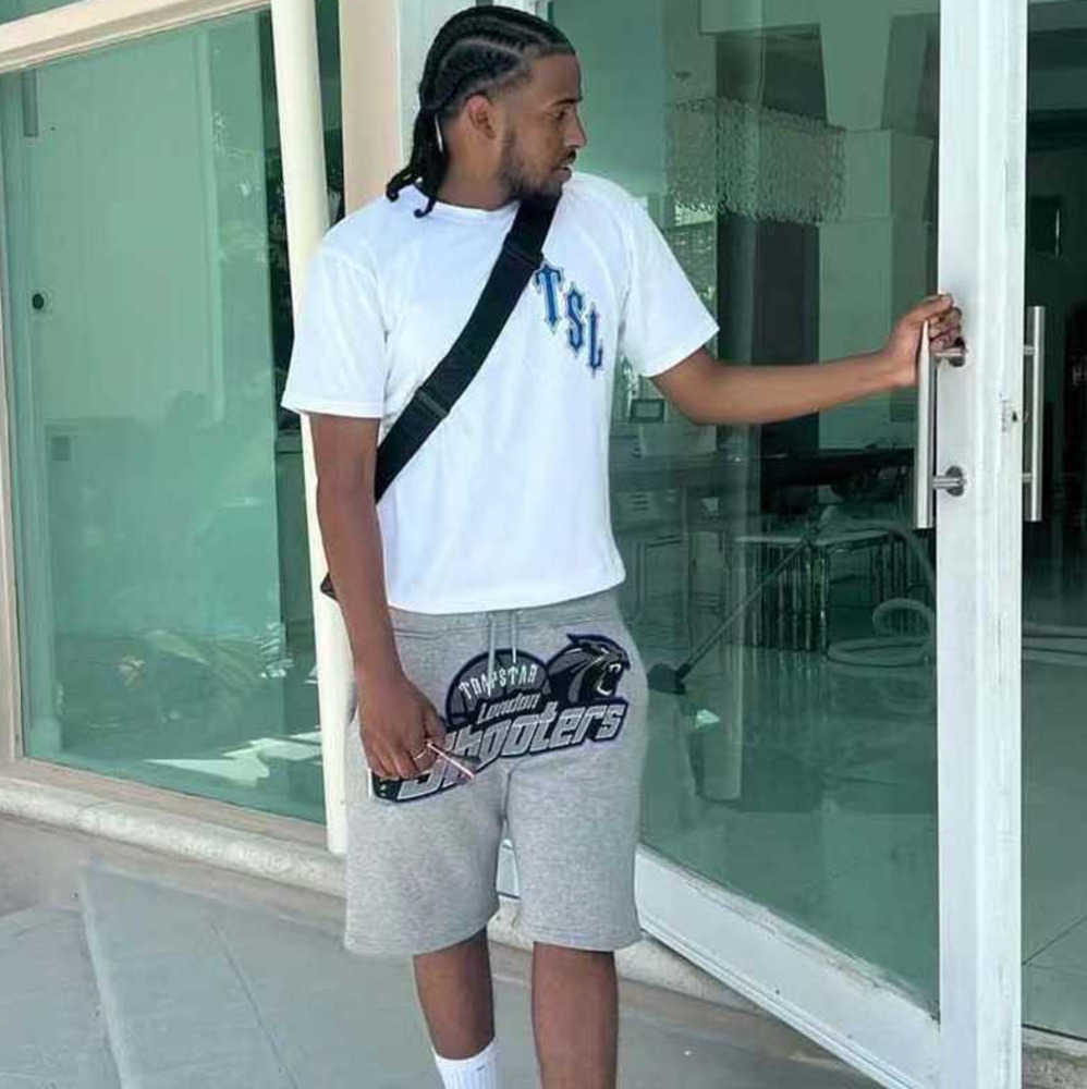 Summer short 2023 new sleeve t shirt mens shorts suit Trapstar designer tshirt American Hip Hop sweatshirt cotton Tshirt pants set, No.3
Summer short 2023 new sleeve t shirt mens shorts suit Trapstar designer tshirt American Hip Hop sweatshirt cotton Tshirt pants set, No.3
