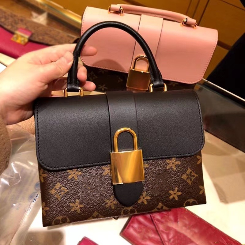 AAA M44141 louiseitys fashion locky BB viutonitys designer bag woman messenger bag luxury shoulder bag high quality tote bags for women crossbody designer handbag
AAA M44141 louiseitys fashion locky BB viutonitys designer bag woman messenger bag luxury shoulder bag high quality tote bags for women crossbody designer handbag