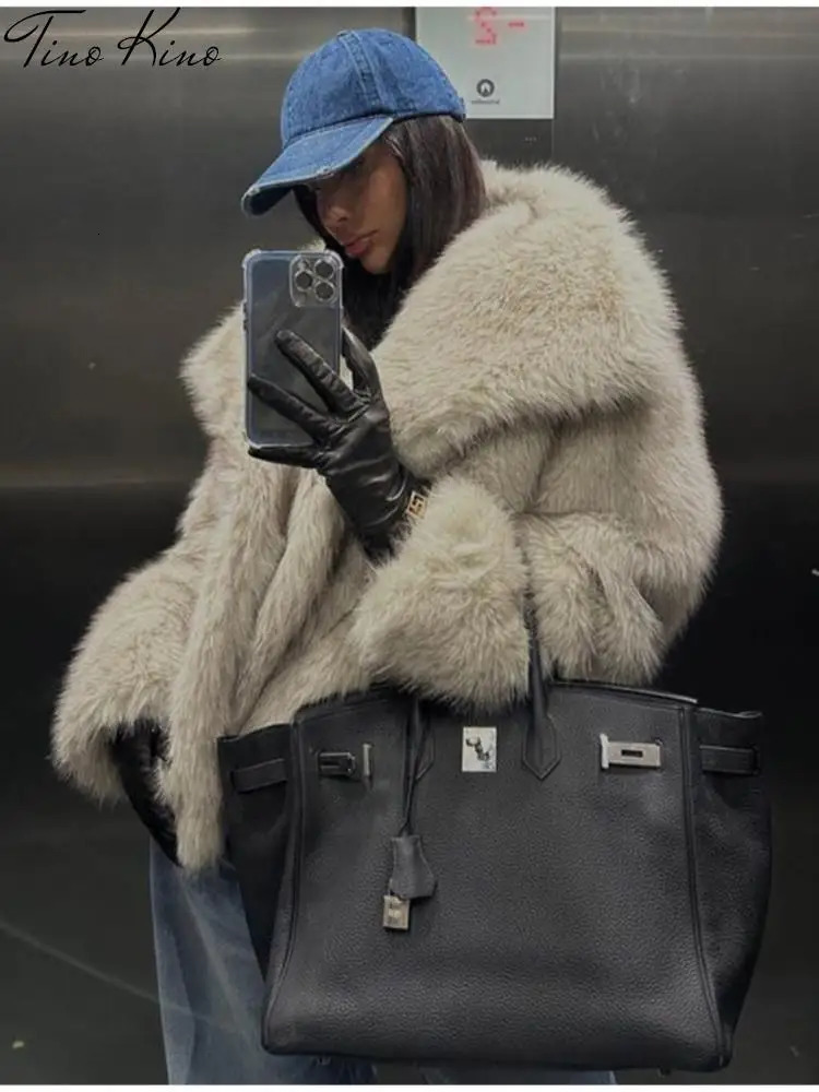 Women's Fur Faux Women Coat Warm Winter Fashion Long Sleeve Turndown Collar Female Coats 2023 Streetwear Creamy White Ladies Outwear 231122