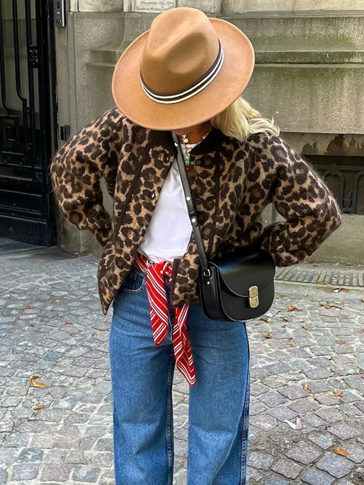 Womens Wool Blends Leopard Print Vintage Women Oneck Coat Single Breaste Long Sleeve Fleece Warm Casual Jacket Autumn Chic Lady Overcoat 231123