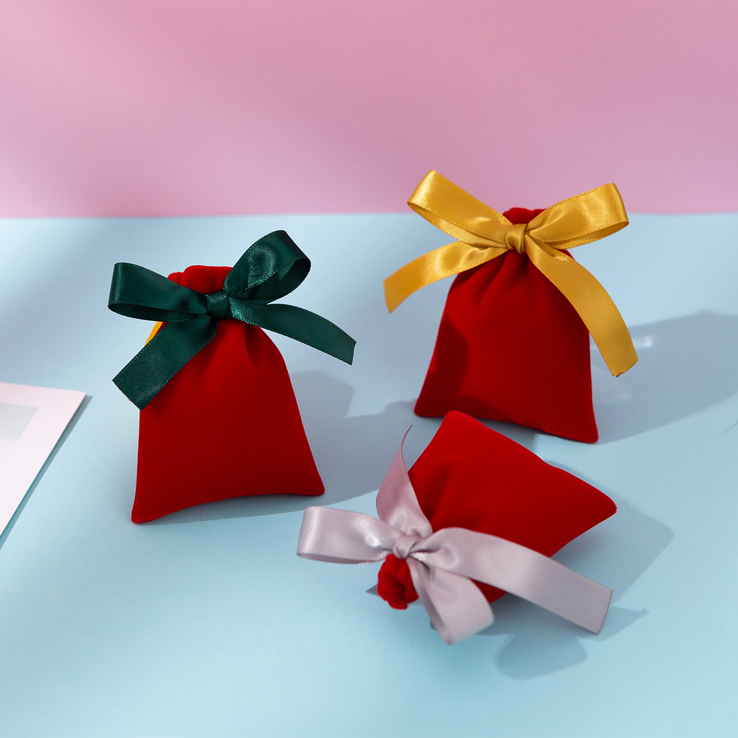 50pcs Jewelry Velvet Bags Drawstring Pouches Red Wedding Party Favor Bags, Jewelry Candy Packing Pouch Drawstring Bag
50pcs Jewelry Velvet Bags Drawstring Pouches Red Wedding Party Favor Bags, Jewelry Candy Packing Pouch Drawstring Bag