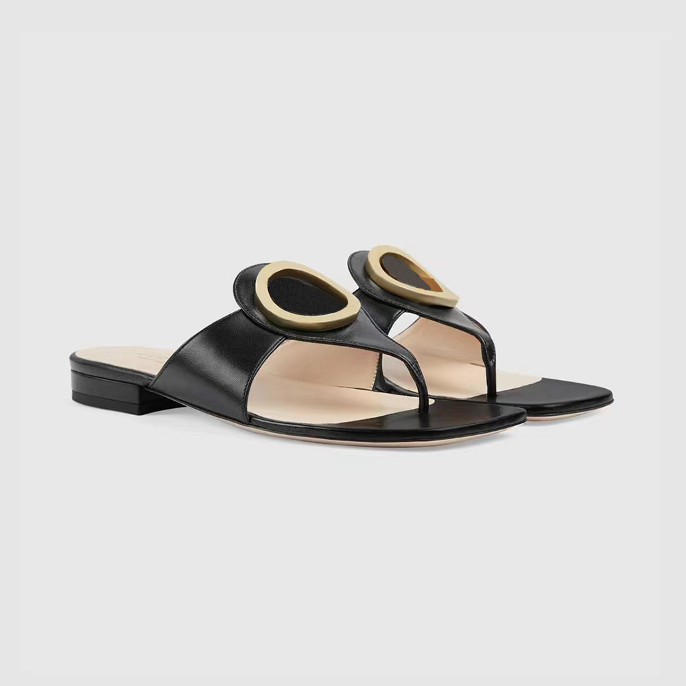 Golden hardware buckle decoration slippers Women's flat toe clipped sandals luxury designers High shoes factory footwear 35-41 With box, Brown
Golden hardware buckle decoration slippers Women's flat toe clipped sandals luxury designers High shoes factory footwear 35-41 With box, Brown