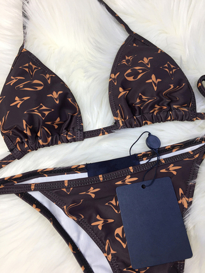 Fashion Bikini designer swim Women Swimsuits bikini set Multicolors Summer Time Beach Bathing suits Wind Swimwear Large PP55
Fashion Bikini designer swim Women Swimsuits bikini set Multicolors Summer Time Beach Bathing suits Wind Swimwear Large PP55