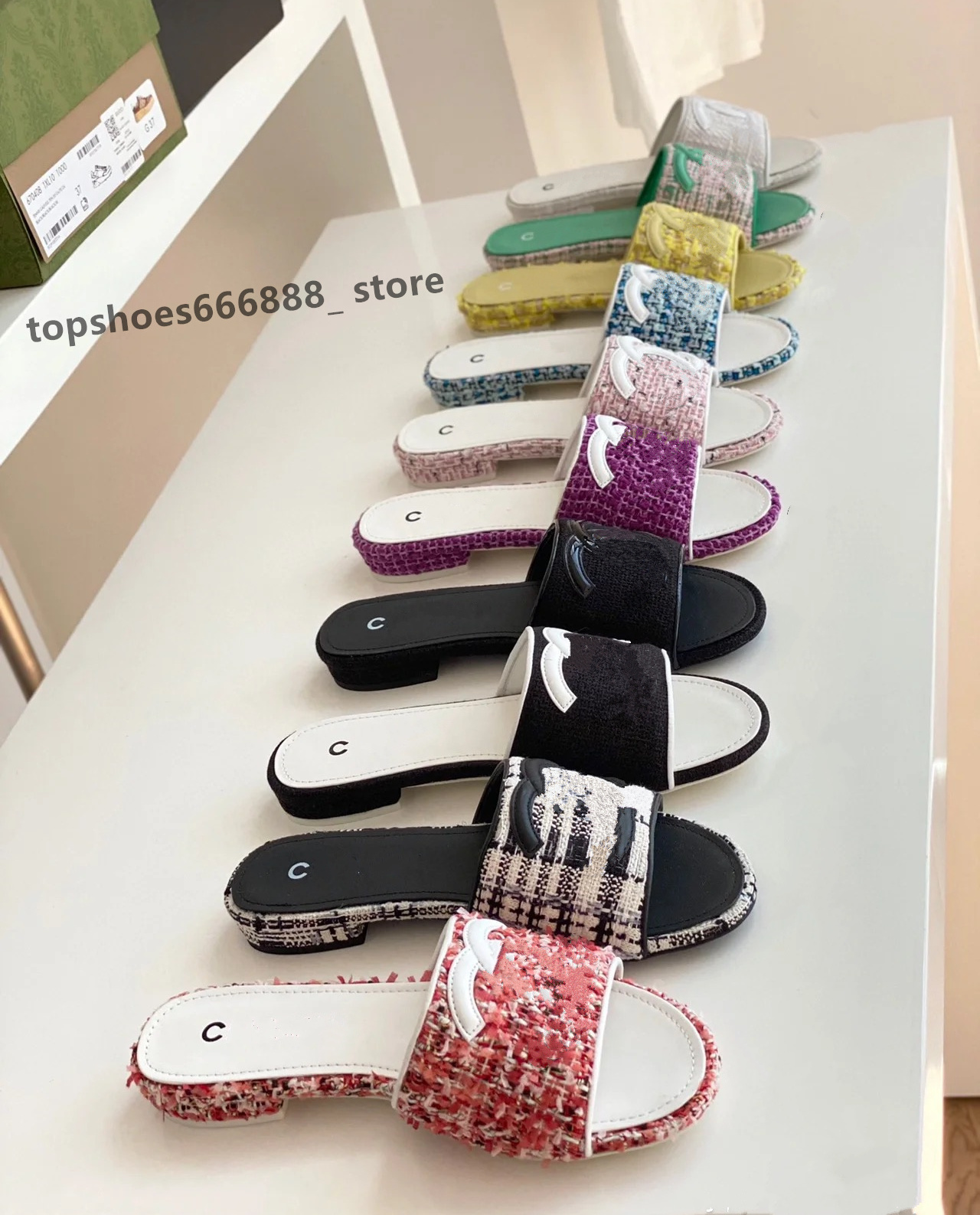 2023 Women Ladies Summer Slippers Mules Casual Fashion Luxury Designer Flat Leather Solid 2c Home Beach Slides Famle Brand Sliders channel Sandals Tories, C5 high quality
2023 Women Ladies Summer Slippers Mules Casual Fashion Luxury Designer Flat Leather Solid 2c Home Beach Slides Famle Brand Sliders channel Sandals Tories, C5 high quality