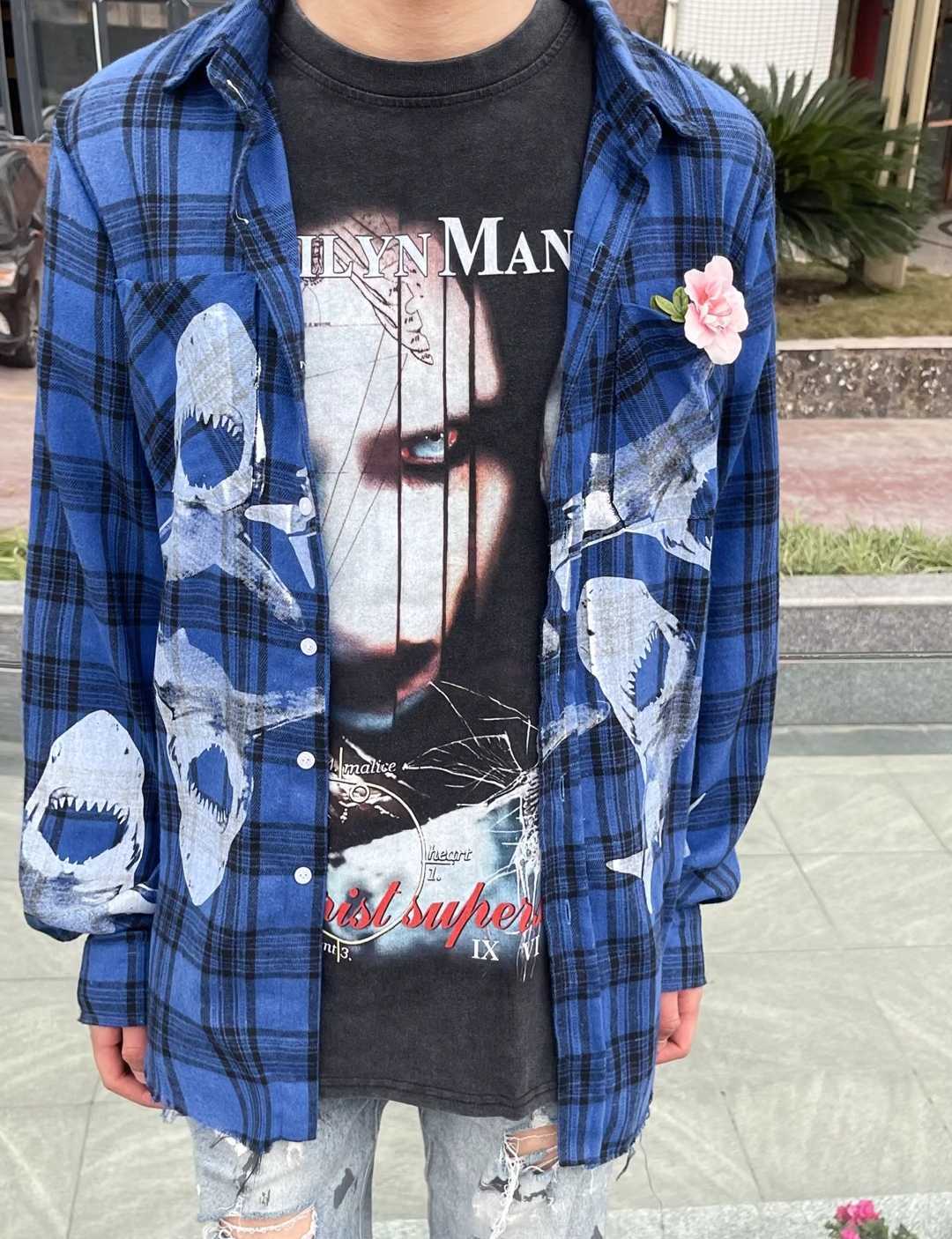 Designer Clothing Men's Casual Shirts Amiiri Shark Blue Shirt Men's Women's High Street Fashion Plaid Shirt Loose Slim Versatile Top Luxury fashion Streetwear for sale, Shipping fee
Designer Clothing Men's Casual Shirts Amiiri Shark Blue Shirt Men's Women's High Street Fashion Plaid Shirt Loose Slim Versatile Top Luxury fashion Streetwear for sale, Shipping fee