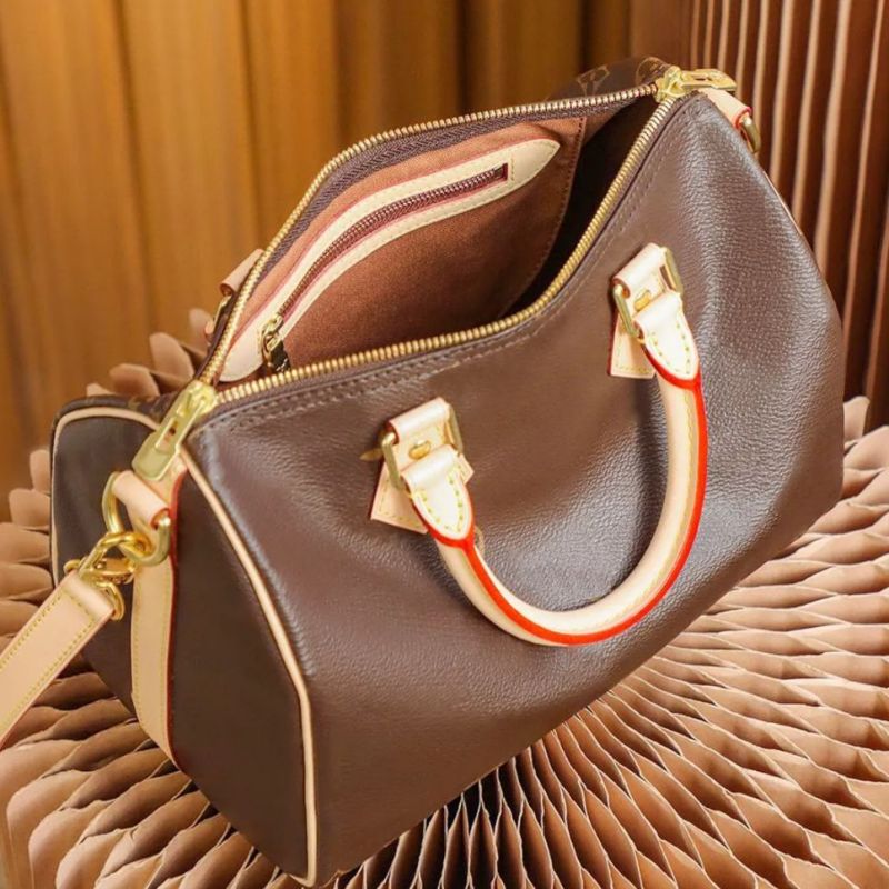 Speedy Tote Bag Designer bags Handbag Luxury Crossbody totes Fashion Handle Handbags Nano 25cm 30cm Old Flower Shoulder Bag Women Men Wallet Travel package, As pic
Speedy Tote Bag Designer bags Handbag Luxury Crossbody totes Fashion Handle Handbags Nano 25cm 30cm Old Flower Shoulder Bag Women Men Wallet Travel package, As pic