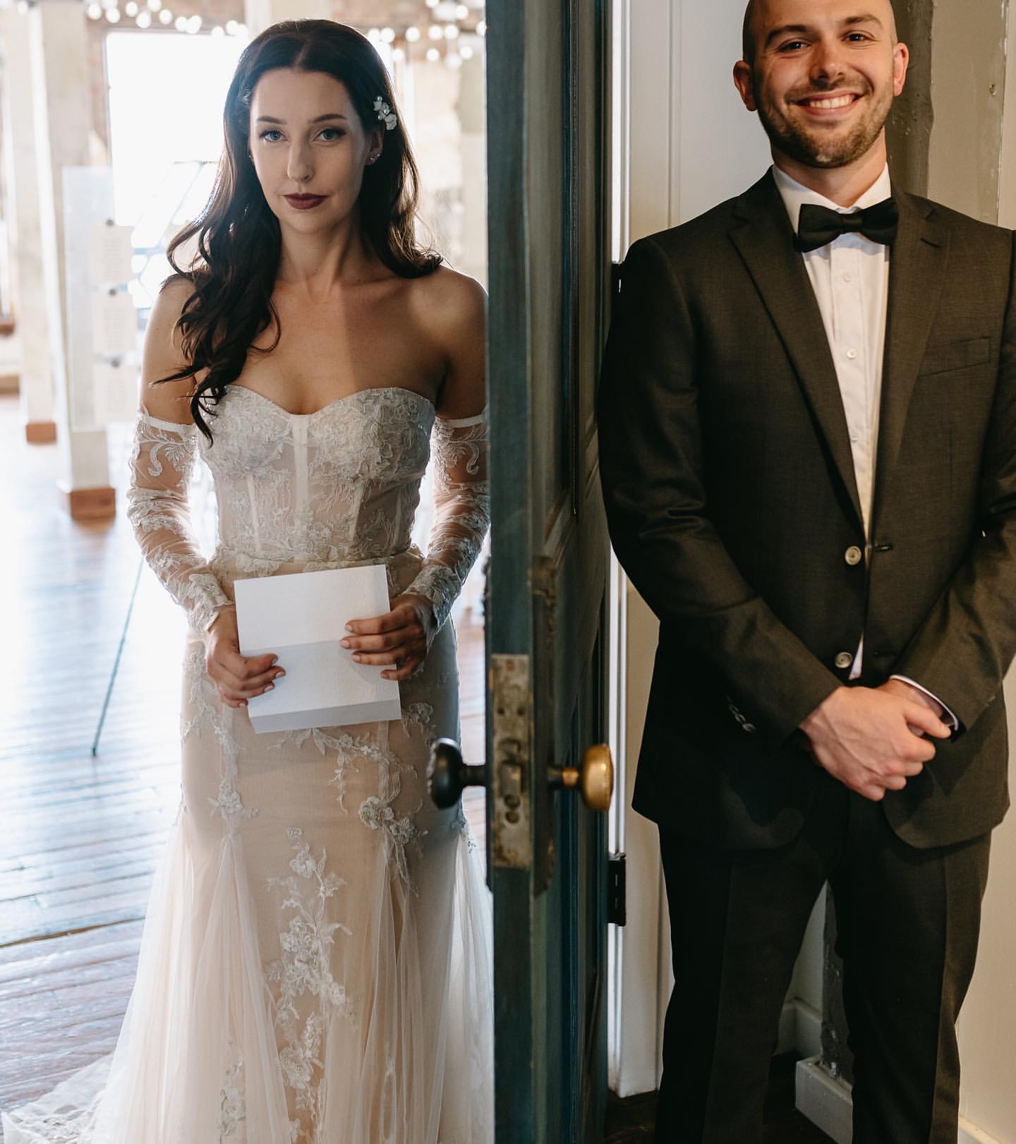 2023 Nov Arabic Aso Ebi Plus Size Illusion Lace Mermaid Wedding Dress Ivory Long Sleeves Mermaid Vintage Sexy Bridal Gowns Dresses ZJ2206