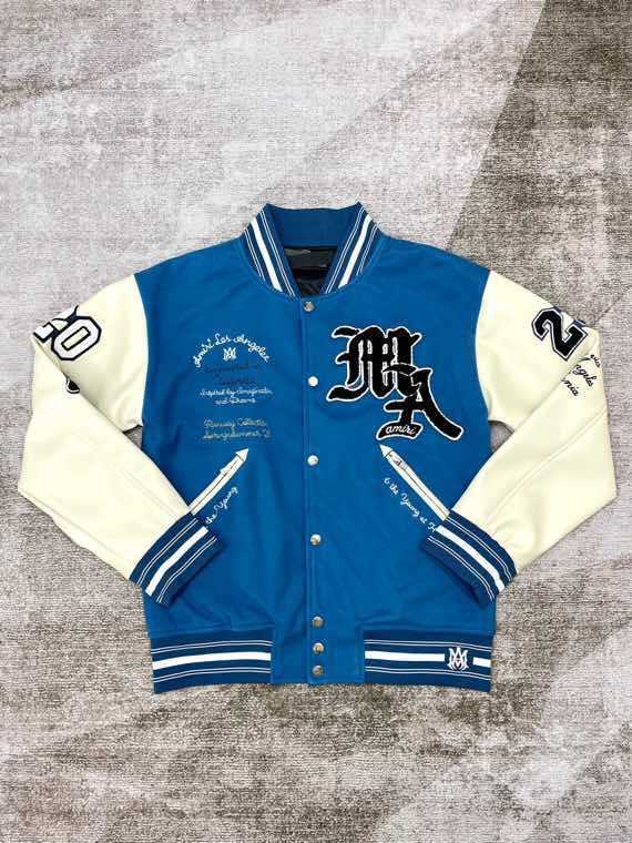 Designer Clothing Casual Coats Amiiri 2023 Spring Autumn New Long Sleeve Panel Heavy Work Pegasus Pattern Single Breasted Fashion Coat Jacket Outerwear, Shipping fee
Designer Clothing Casual Coats Amiiri 2023 Spring Autumn New Long Sleeve Panel Heavy Work Pegasus Pattern Single Breasted Fashion Coat Jacket Outerwear, Shipping fee