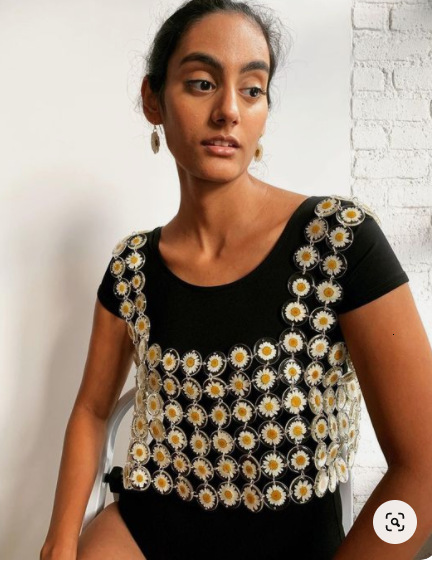 Women's Tanks Camis Fashion Body Chain Jewelry Girls Red Rose Chain Mail Flower Harness Top Women Daisy Chainmail Top 230422, Beige
Women's Tanks Camis Fashion Body Chain Jewelry Girls Red Rose Chain Mail Flower Harness Top Women Daisy Chainmail Top 230422, Beige