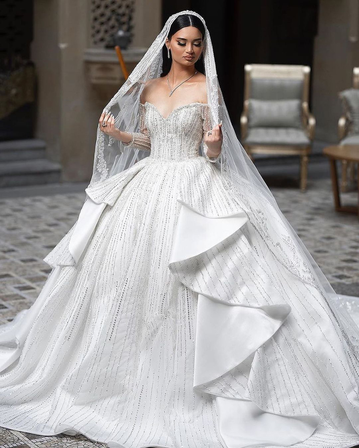 Luxury Ruffles Skirt Ball Gown Wedding Dresses For Woman 2024 Shiny Sequins Sweetheart Sexy Bride Dress Custom Made