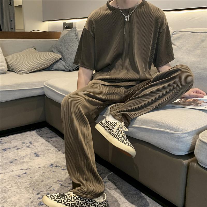 Men's Tracksuits Summer Ice Leisure Sports Suit Men's Trend Fashion Ice Men's T-shirt Korean Relaxed Drape Short SleeveTrousers Set 230