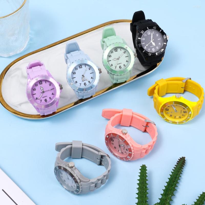 Wristwatches Women Watches 2023 Fashion Couple Watch Silicone Strap Quartz Wrist For Female Relogio Feminino Zegarki, White
Wristwatches Women Watches 2023 Fashion Couple Watch Silicone Strap Quartz Wrist For Female Relogio Feminino Zegarki, White