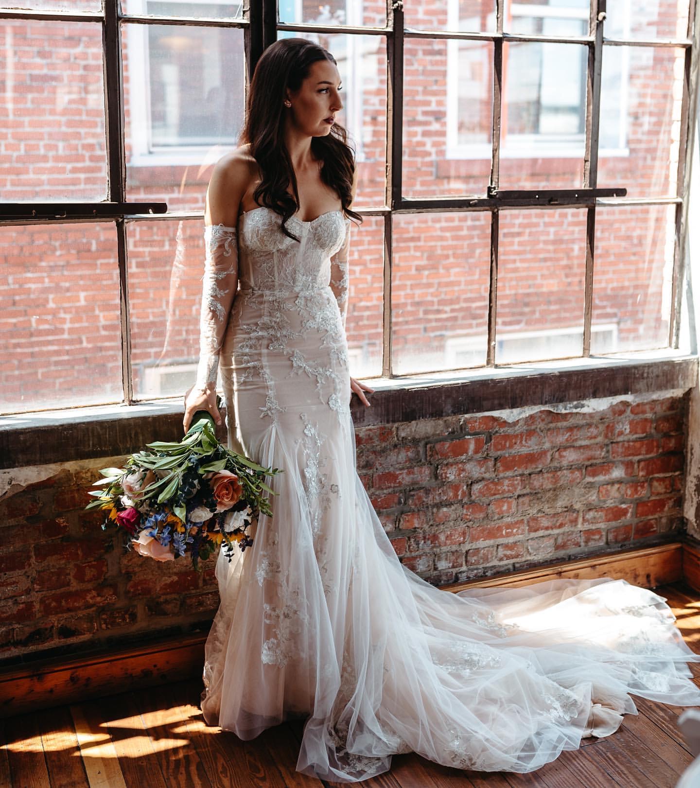 2023 Nov Arabic Aso Ebi Plus Size Illusion Lace Mermaid Wedding Dress Ivory Long Sleeves Mermaid Vintage Sexy Bridal Gowns Dresses ZJ2206