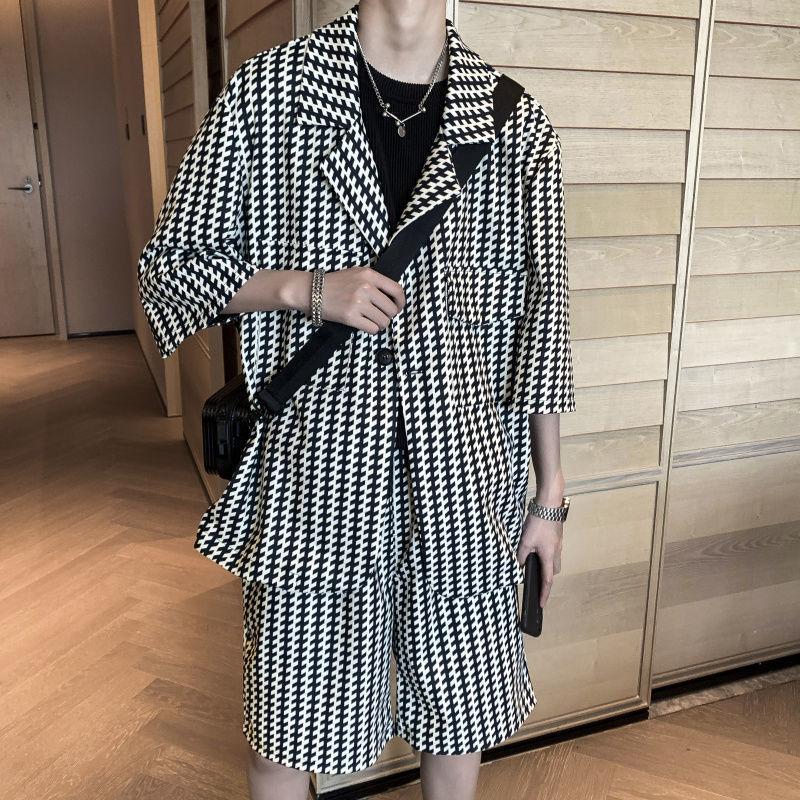 Men's Tracksuits Men's half sleeved jacket summer shorts knee length 2 pieces street clothing casual fashion Korean clothing 230424