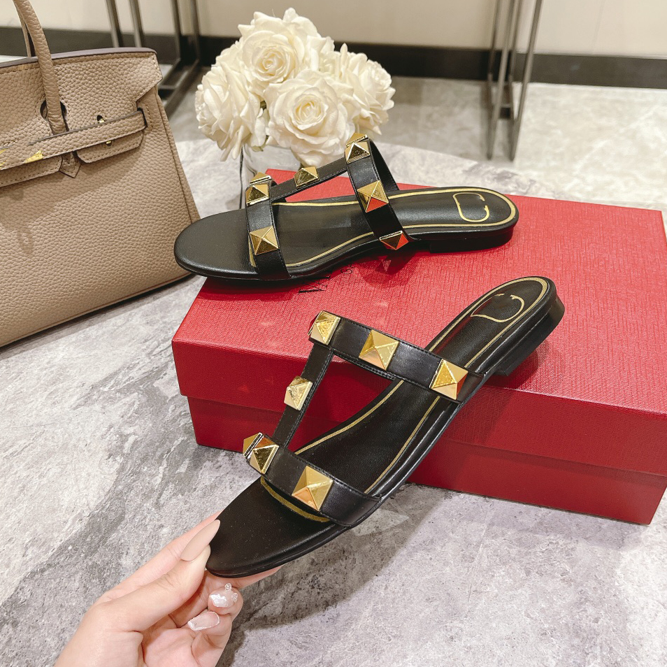 Designer Women's valentinoity Beach Shoes Roman Stud Calf Leather Slipper Style Flat Sandals Woman Pool Slides Indoor Outdoor HL9
Designer Women's valentinoity Beach Shoes Roman Stud Calf Leather Slipper Style Flat Sandals Woman Pool Slides Indoor Outdoor HL9