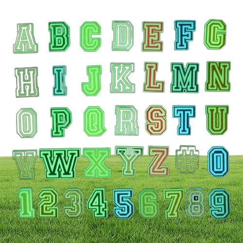 100PCS/LOT Glow in The Dark Charms PVC Noctilucence Accessories Decoration Bad Bunny for JIBZ Button Charm